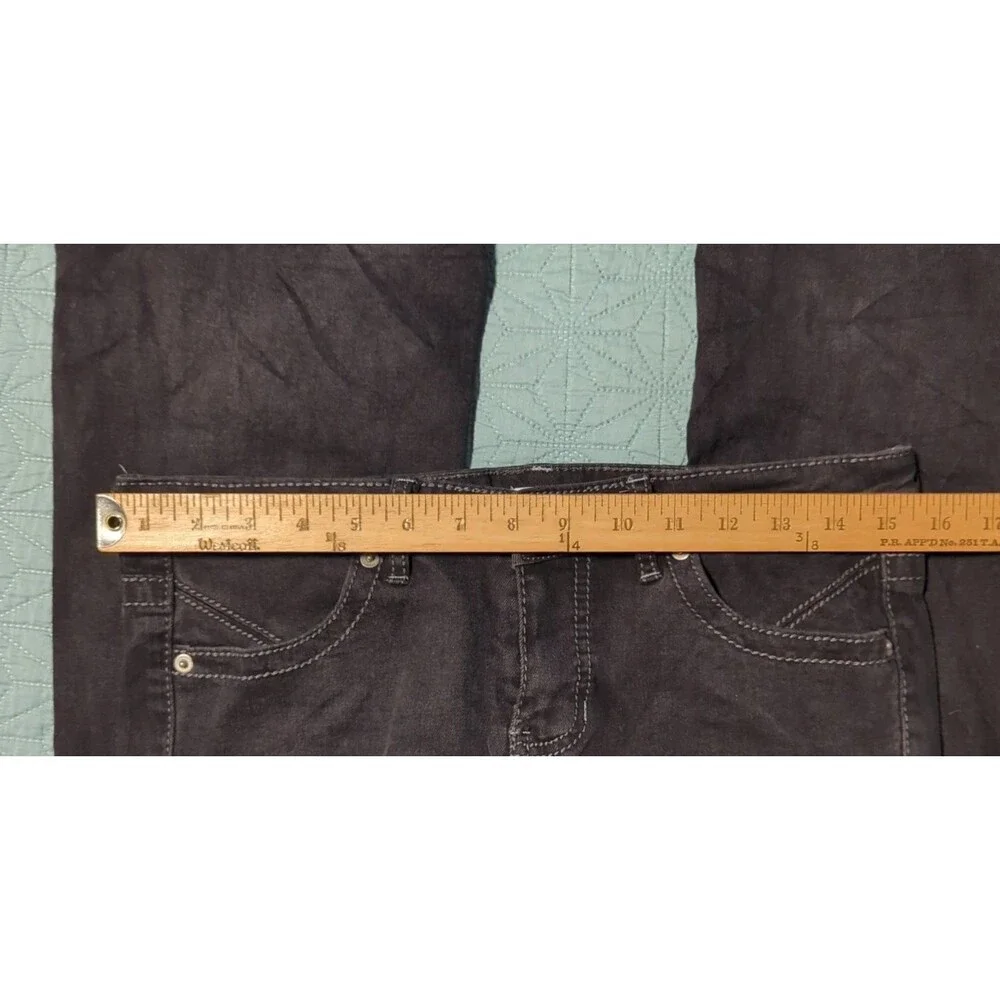 Rue 21 Jeans Womens Size 6 Black Denim Mid Rise Boot Cut Stretch Bedazzled Stars - Picture 8 of 11